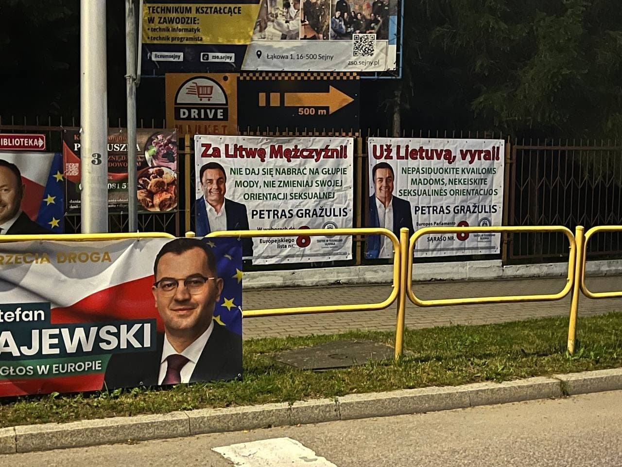Skaitytojai pastebėjo didžiulius P. Gražulio plakatus Lenkijoje