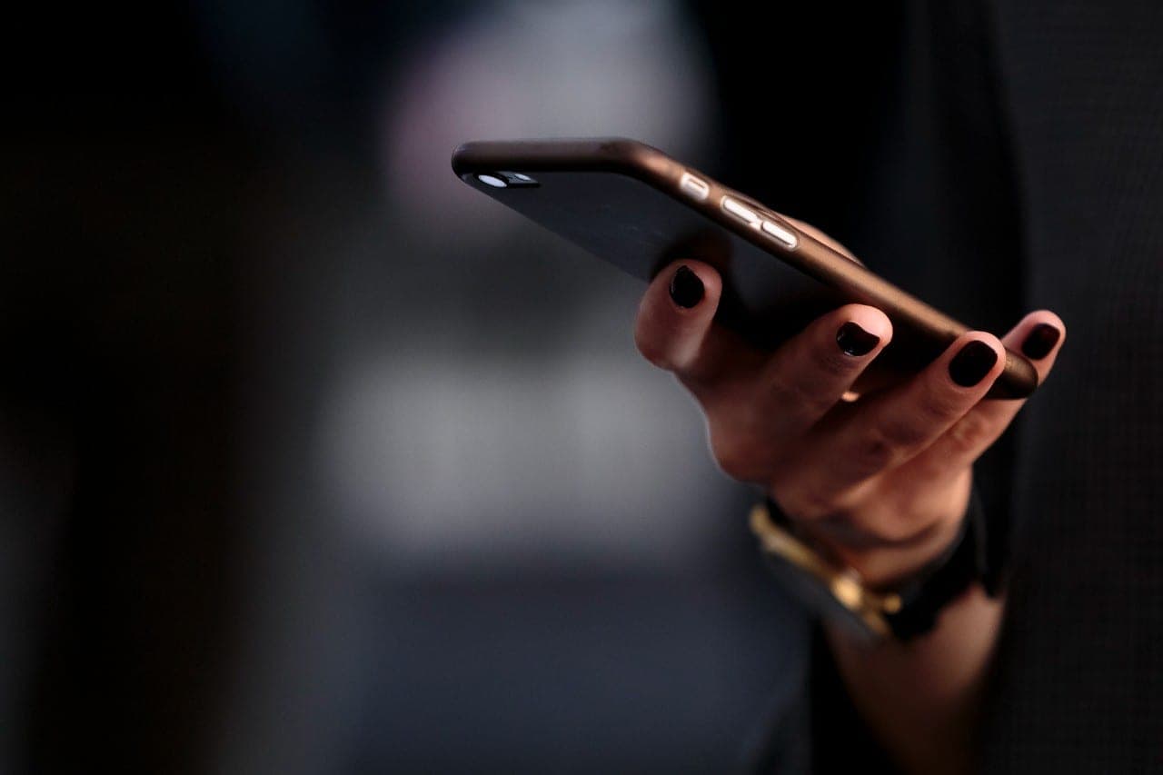 Vengrijoje vyksta protestai dėl telefonų draudimo mokyklose