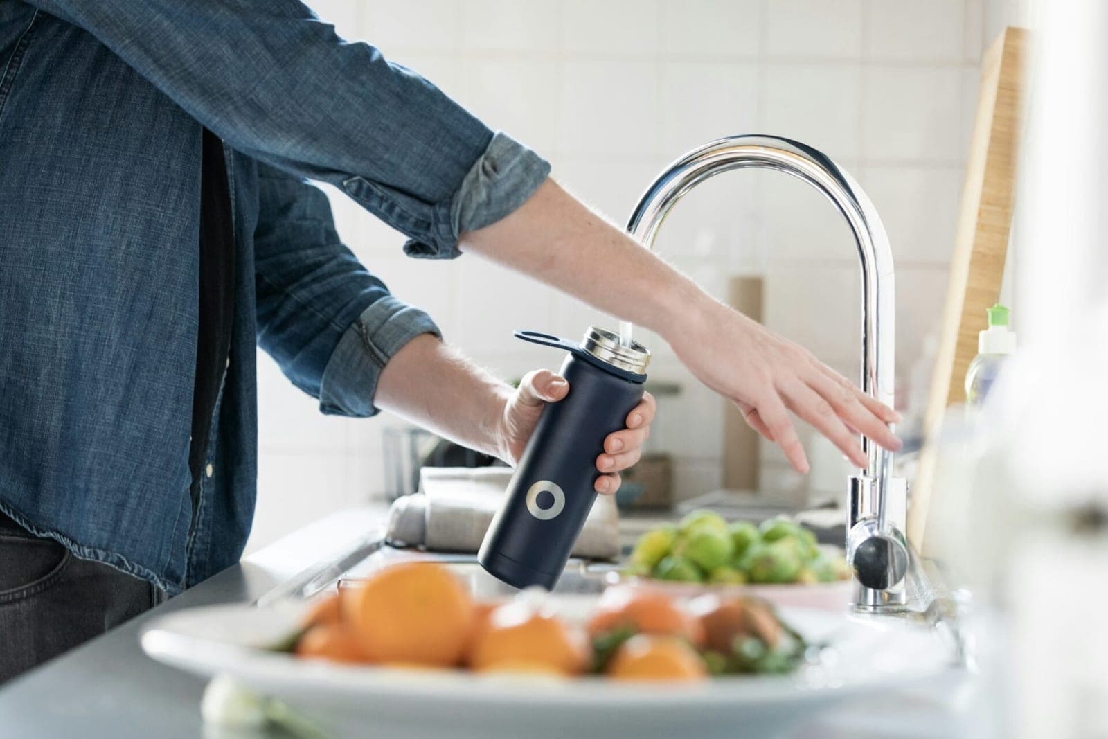 Kokioje gertuvėje kaupiasi mažiau bakterijų – metalinėje, stiklinėje ar plastikinėje?
