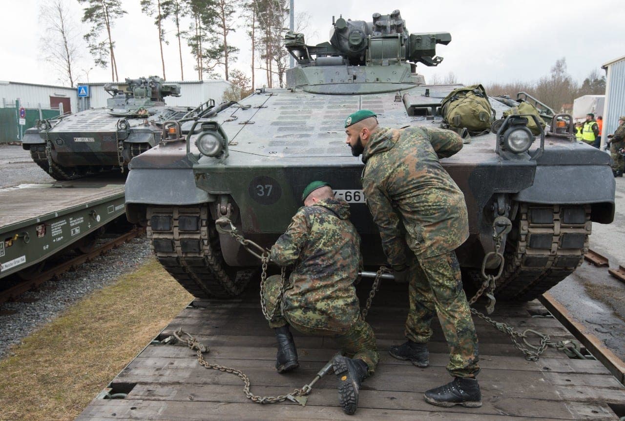 Kintanti geopolitinė situacija keičia požiūrį į paramą Ukrainai