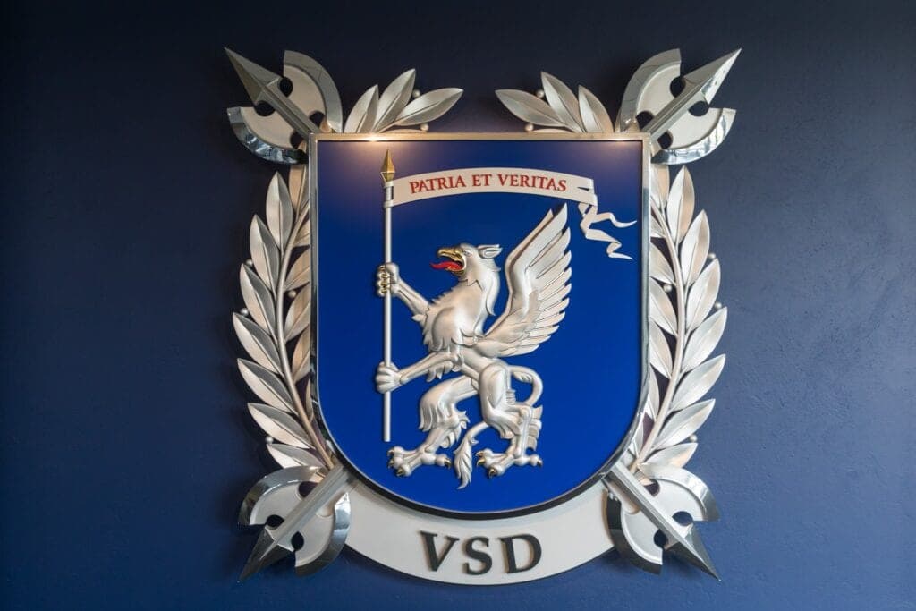 Seimo etikos sargai: VSD pranešėjo komisija neteisėtai atskleidė pranešėjo tapatybę