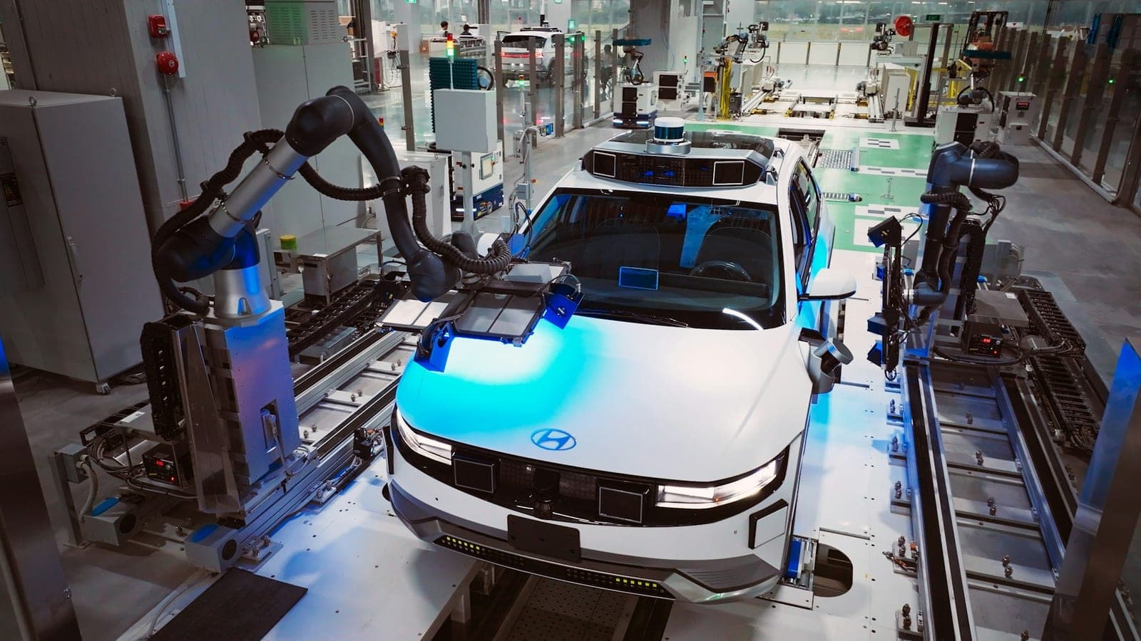 Kada taksi taps robotu? Robotaksų plėtra žada revoliuciją keliuose