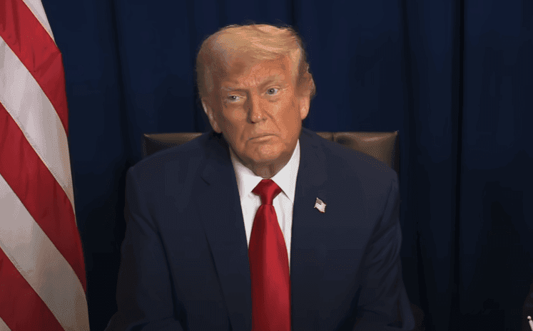 Vyriausybei sustabdžius veiklą D. Trumpas imasi pertvarkos: šalins darbuotojus ir programas