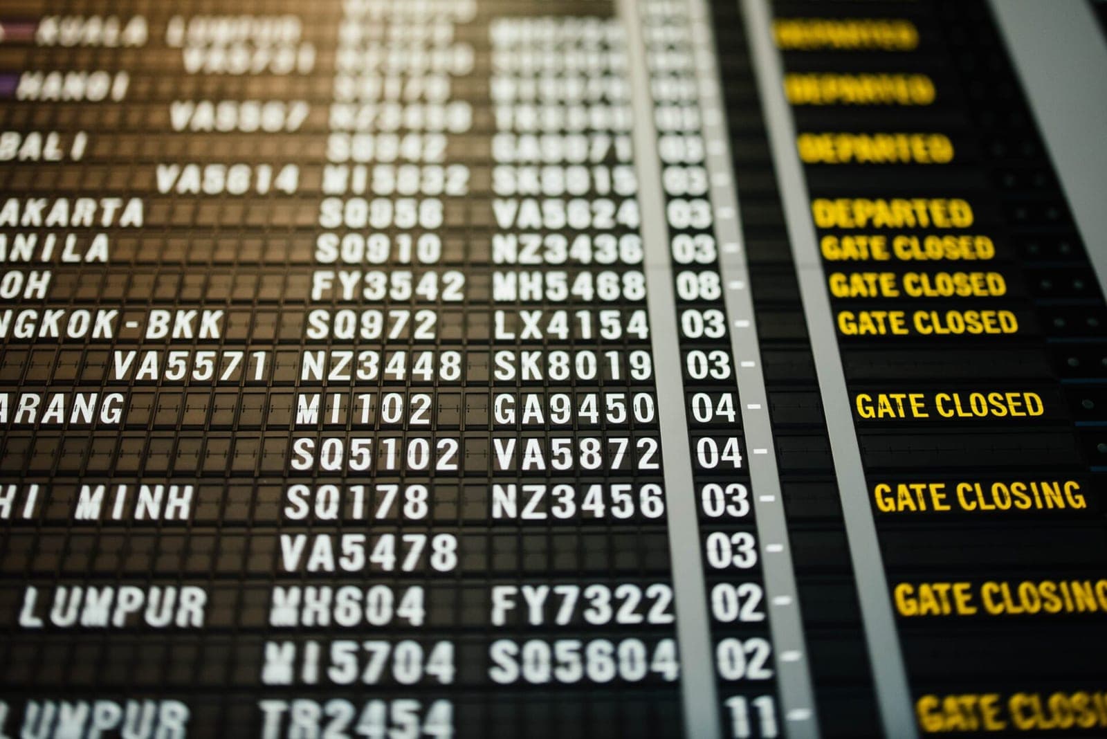 „Lufthansa“ streikas sukėlė milžinišką chaosą Europos oro uostuose