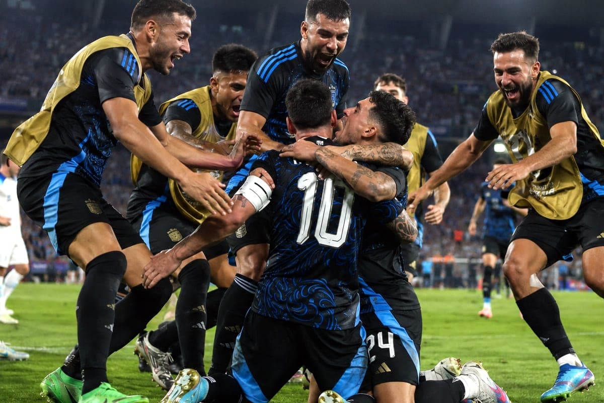 Anglija finalą turėjo savo rankose, bet Argentina per septynias minutes apvertė visą pasaulio čempionatą