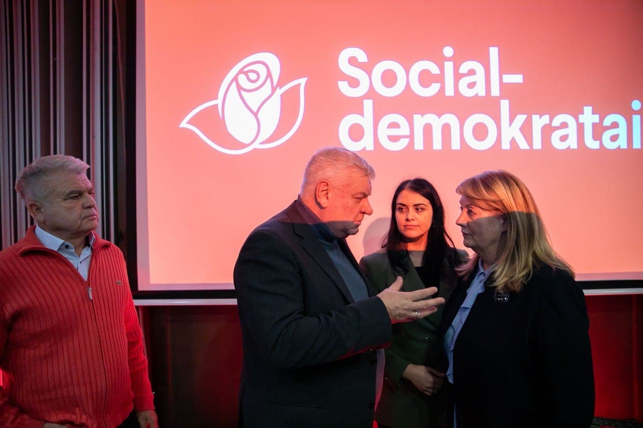 Ta pati panelė, tik kita suknelė arba kaip socdemai tęsia konservatorių pradėtus darbus?