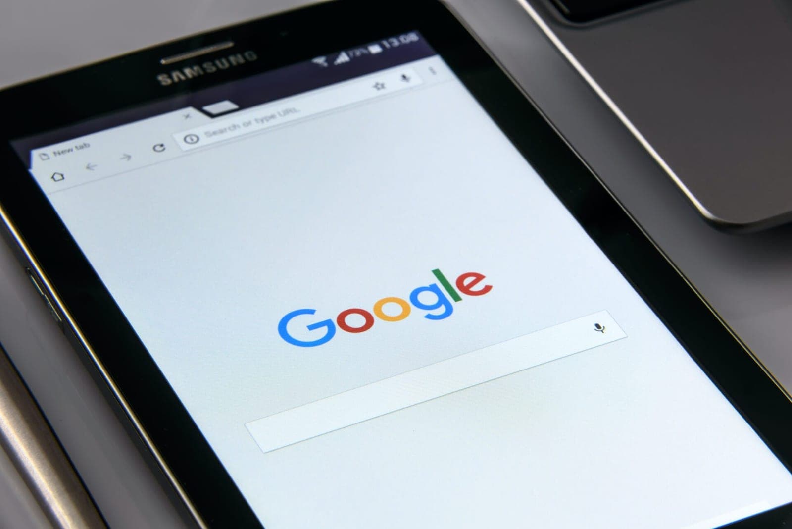 „Google“ net ir paieškos sistemoje naudos dirbtinį intelektą