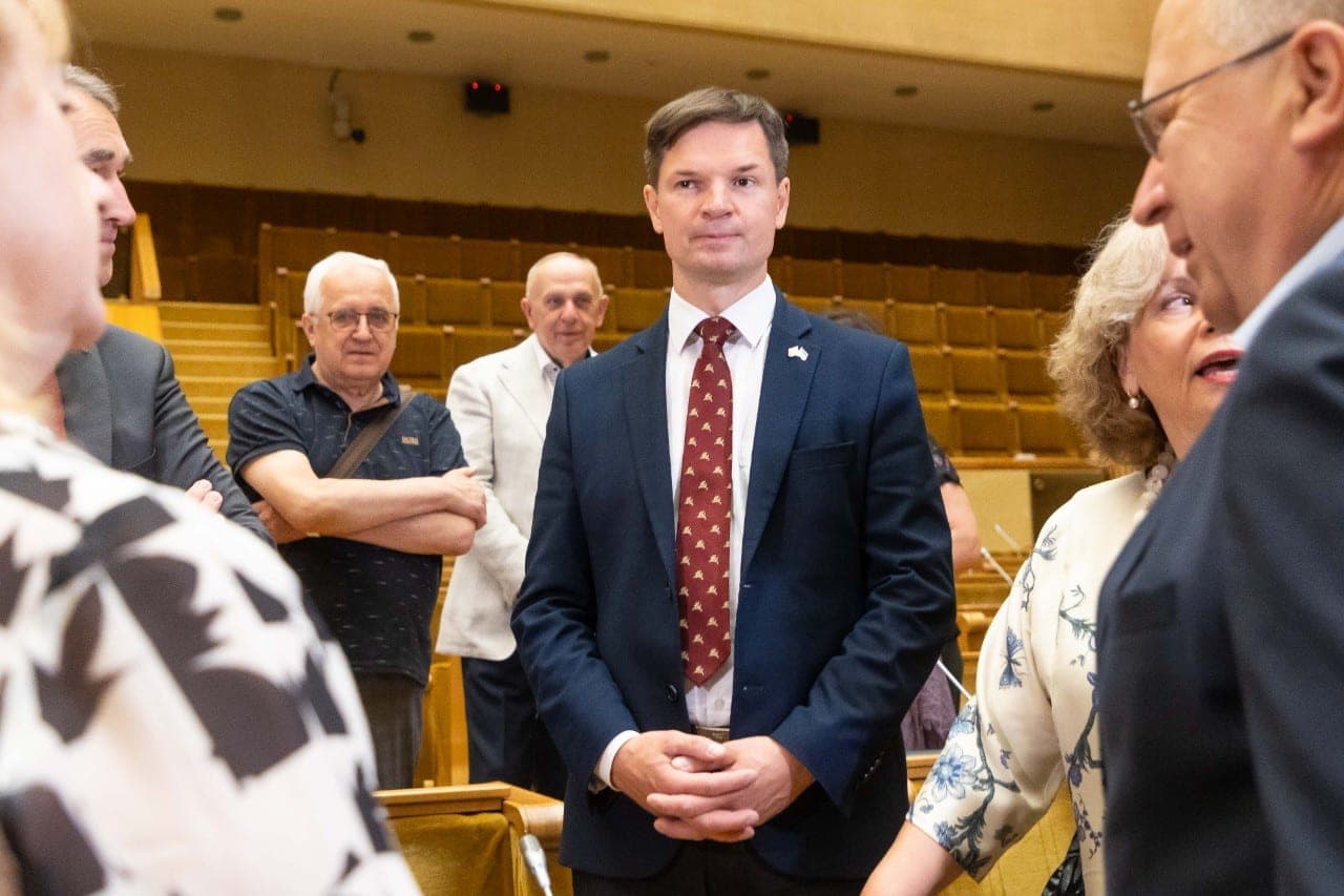 P. Saudargas nedalyvaus TS-LKD pirmininko rinkimuose – remia L. Kasčiūną