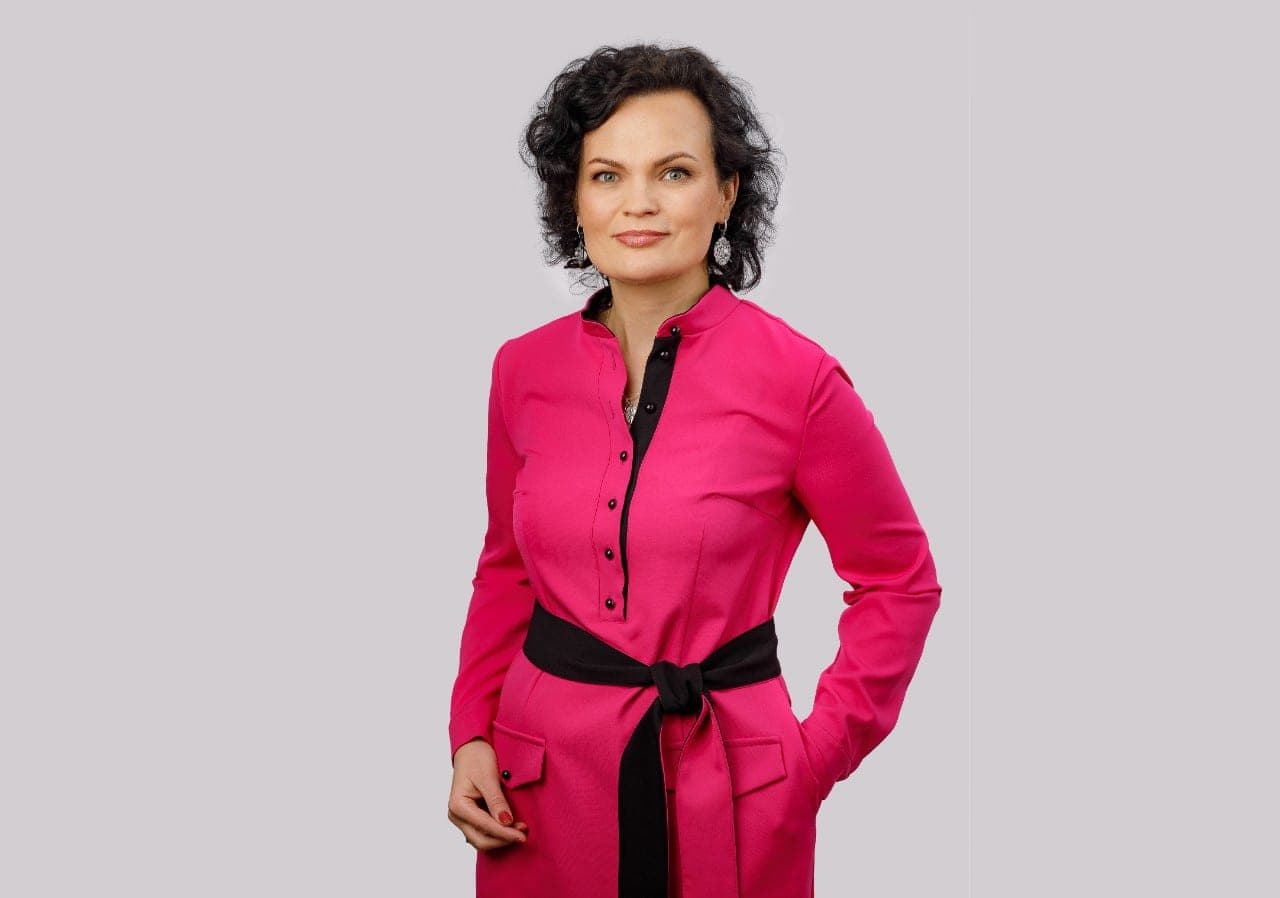 Vitalija JANKAUSKAITĖ-MILČIUVIENĖ: Ašara Dievo aky. Ar politikai gali sunaikinti Poetą?