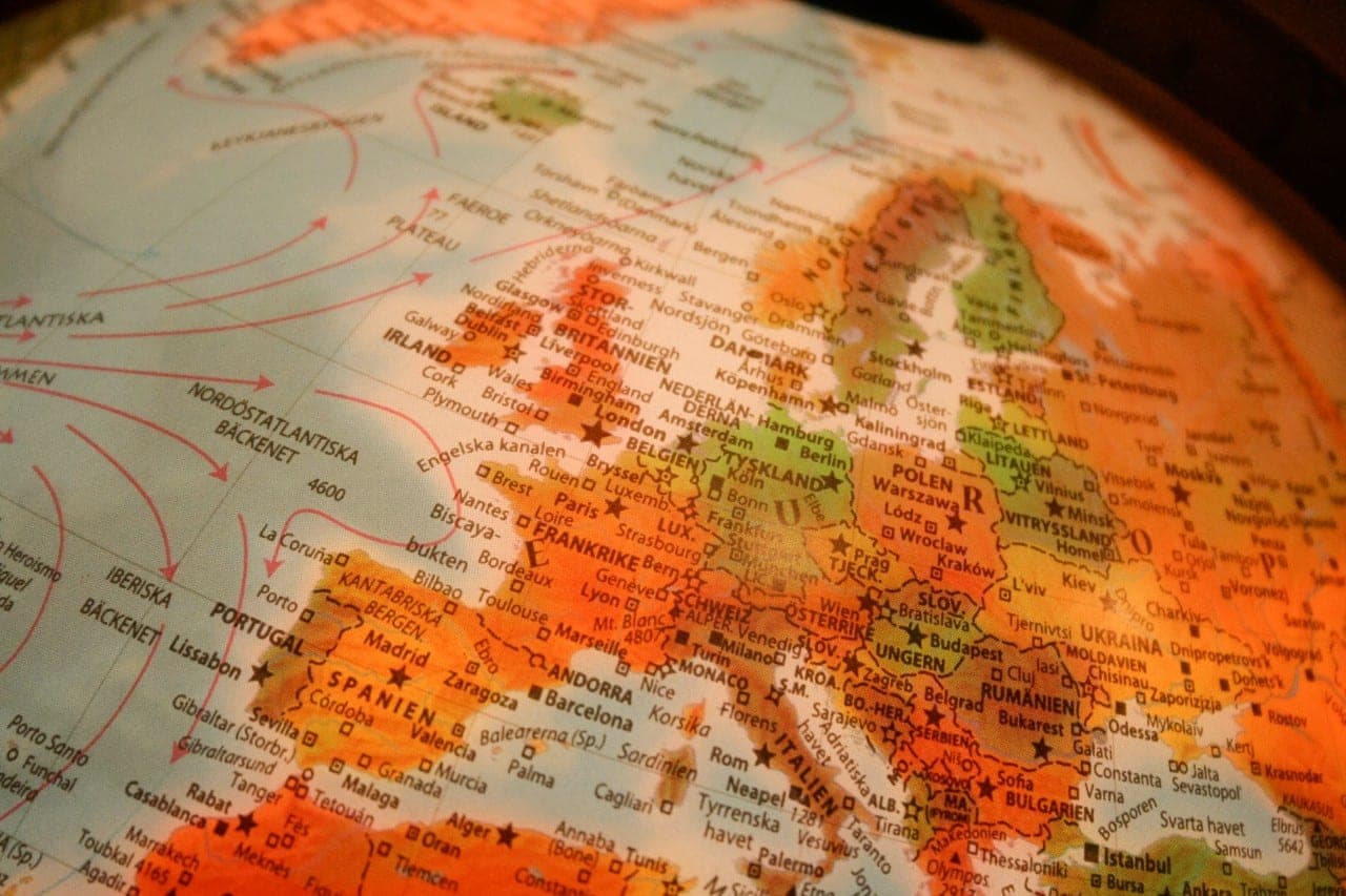 Europos lyderiai vis palankiau vertina E. Macrono siekį nepriklausyti nuo JAV