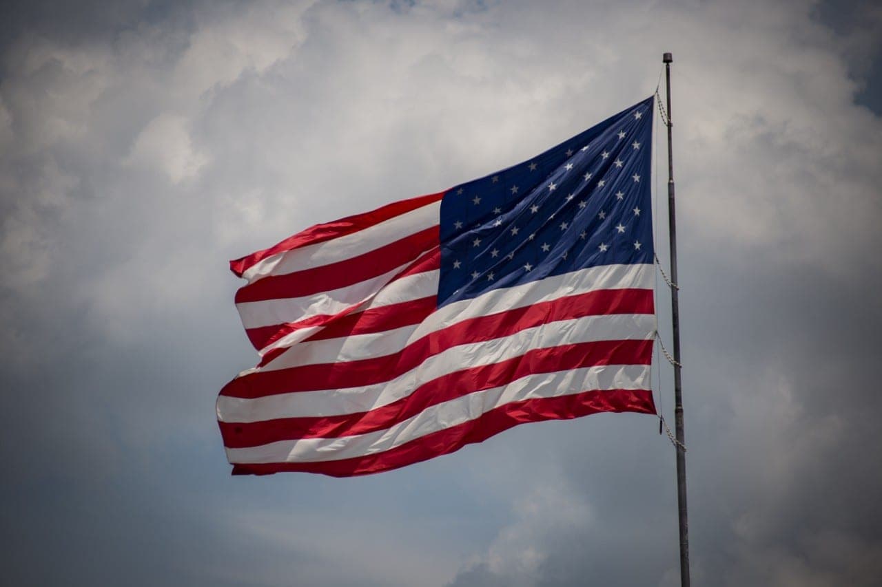 R. DeSantis teigia, kad JAV parama Ukrainai neatitinka nacionalinio intereso, grėsmė Amerikai vis auga