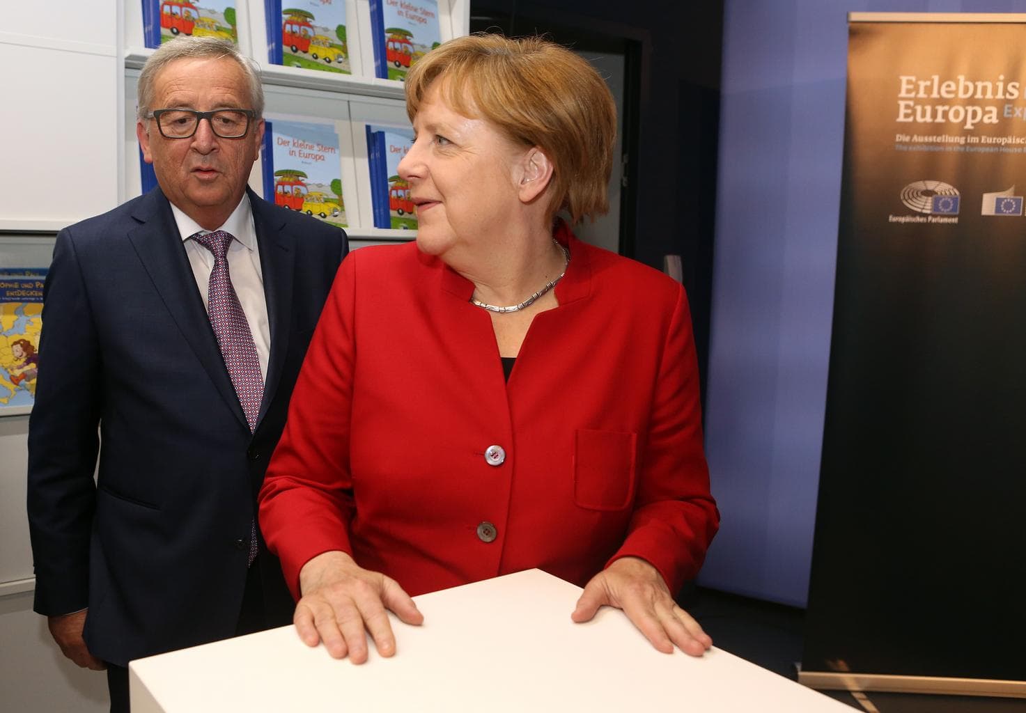 Vokietija ištarė „sudie A. Merkel: prisaikdintas naujasis kancleris, o naujame ministrų kabinete vyraus lyčių lygybė