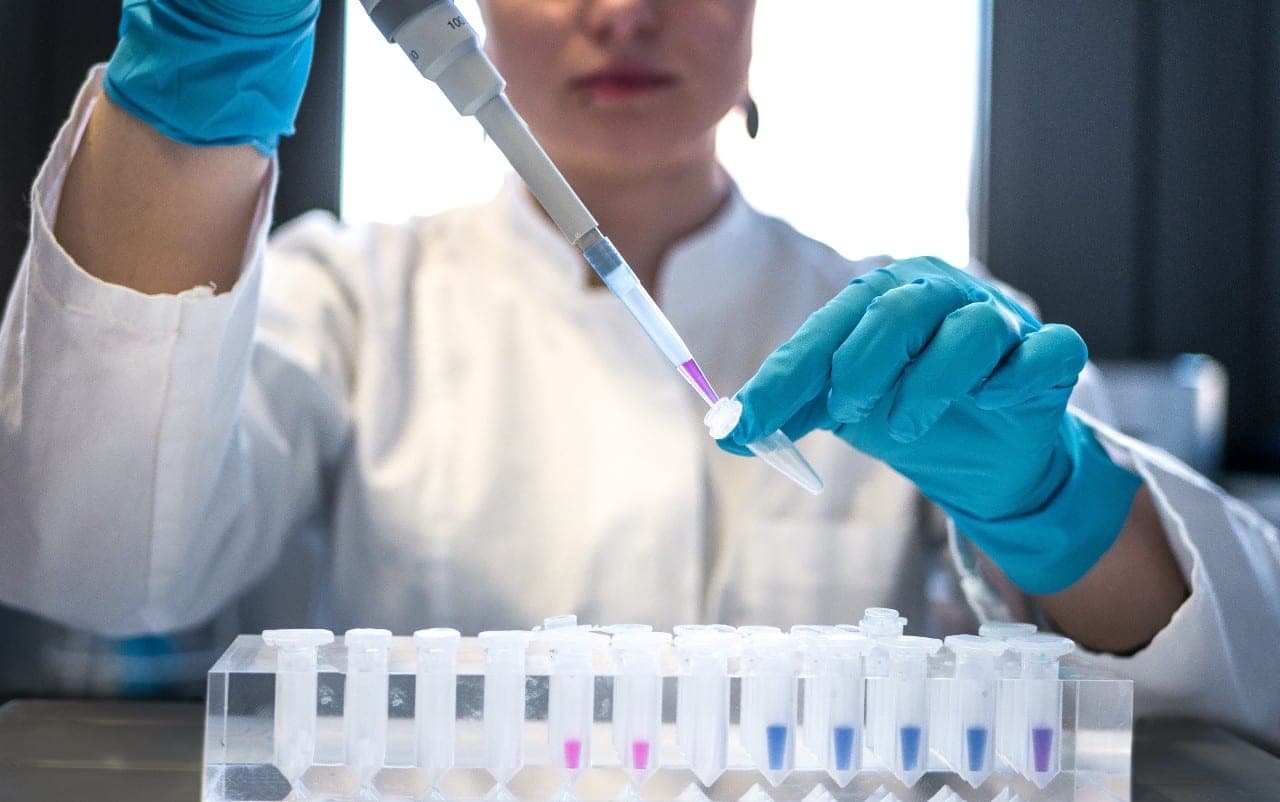 Kinija kaltina JAV kuriant biologinius ginklus, galinčius išnaikinti kai kurias rases