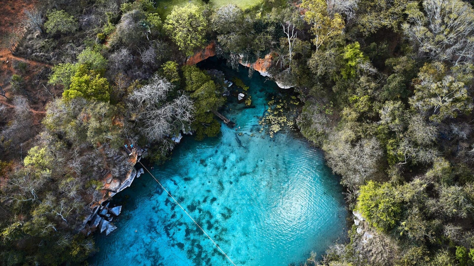 Viename gražiausių Brazilijos ežerų – uolų griūtis ir vaizdo įrašuose užfiksuotos turistų mirtys