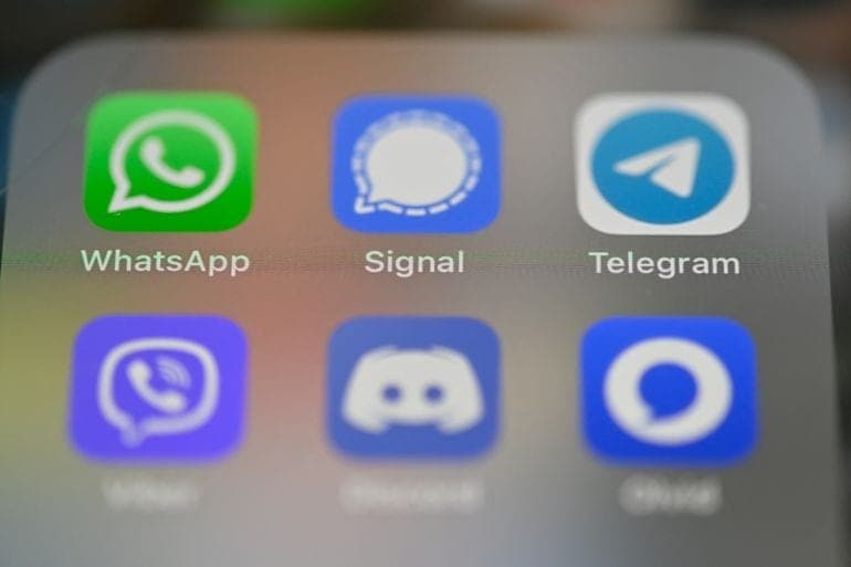 ES siekia nuskaityti visus į internetą keliamus vaizdus: neva taip kovos su seksualine prievarta