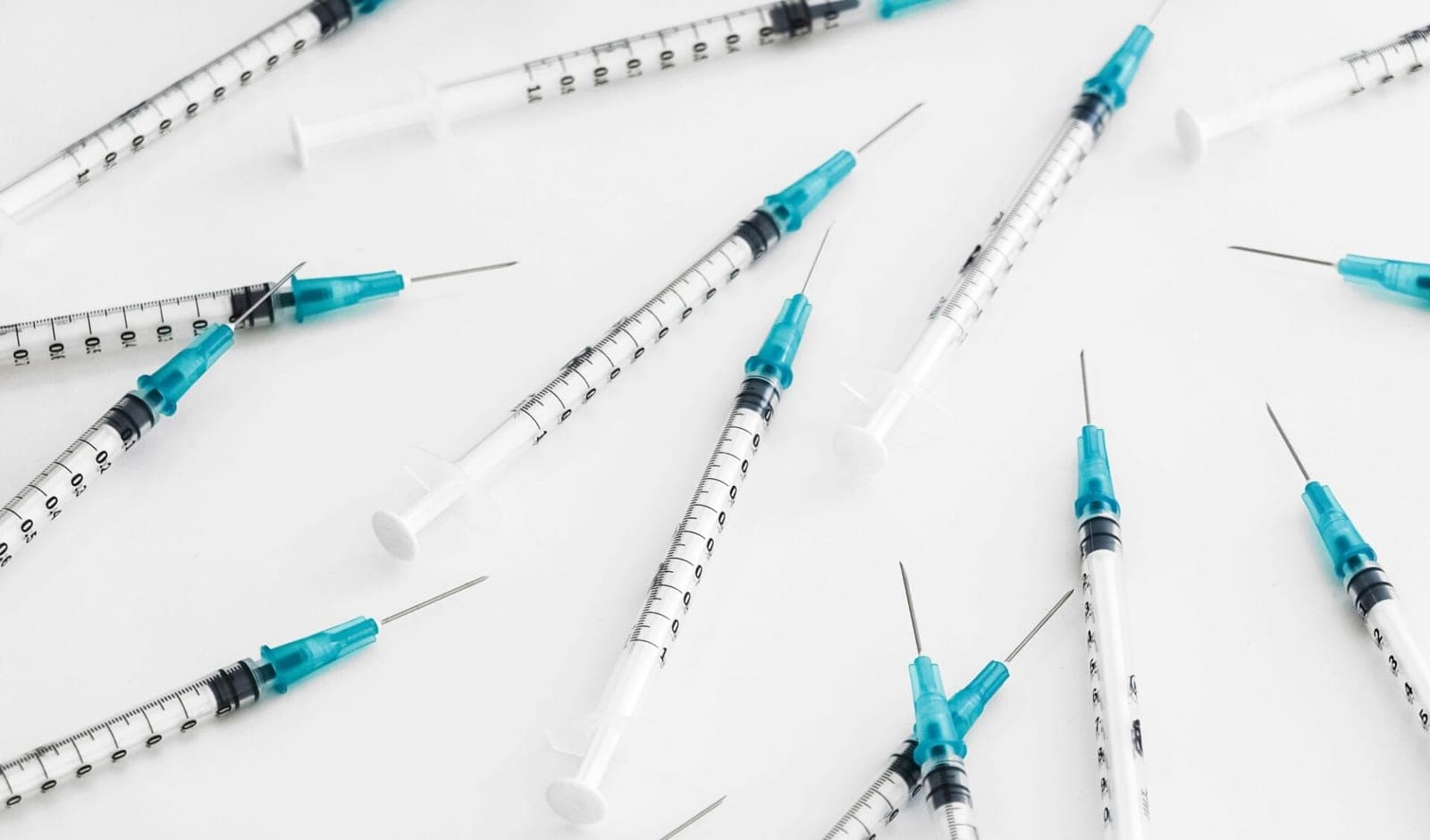 Medicininės atliekos: kaip elgtis turint pasenusių vaistų ar panaudotų tvarsčių?