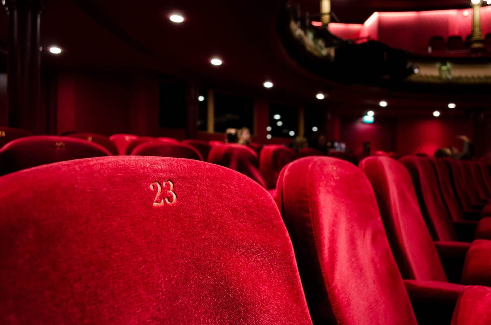 Kai kritika tampa profesija: profesionalūs kino kritikai formuoja industrijos tendencijas