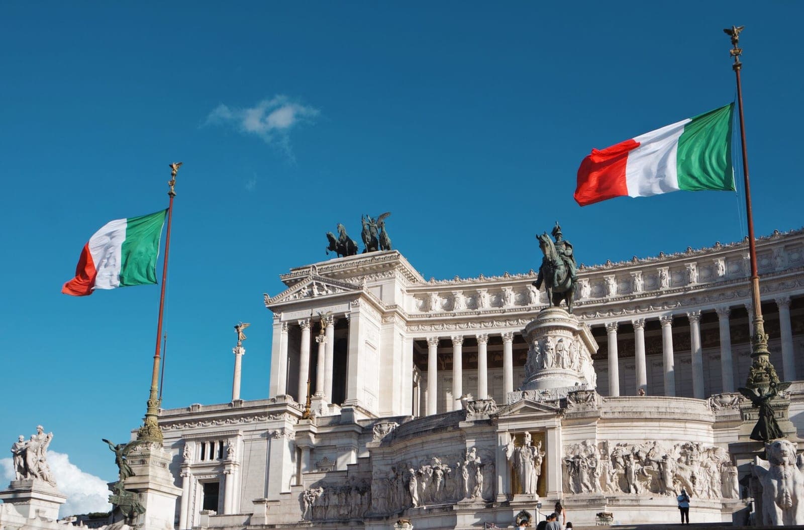 Ne pagal ES planą: rinkimus Italijoje laimėjo kraštutiniai dešinieji