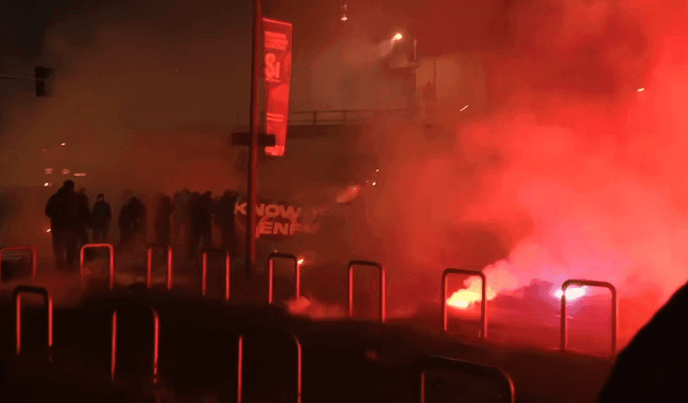 Milano–Kortinos žiemos olimpines žaidynes nustelbė protestai, geležinkelių eismo trikdžiai