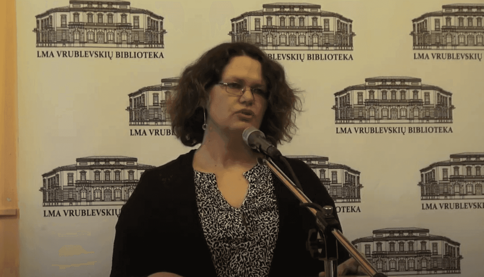 Profesorė Rasa ČEPAITIENĖ: besisvaidantis jaunimas arba „chunveibinai“