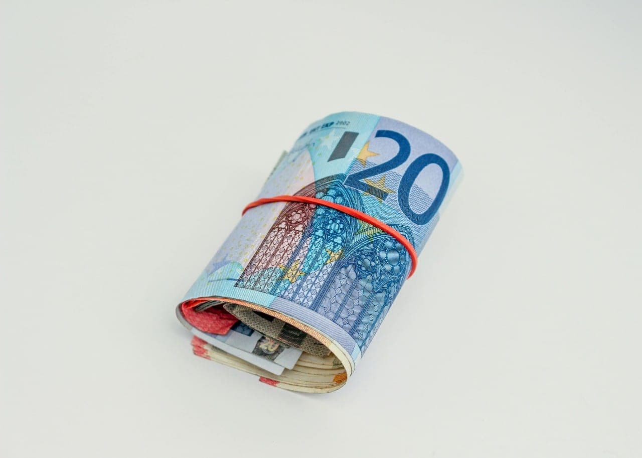 Ne dividendų milijonieriai ir ne kapitalo magnatai: kam smogs nauji GPM tarifai?