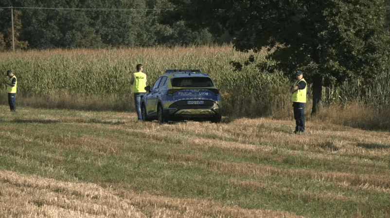 Nežinomo objekto sprogimas Lenkijoje – gyventojai girdėjo trenksmą, dužo namų langai