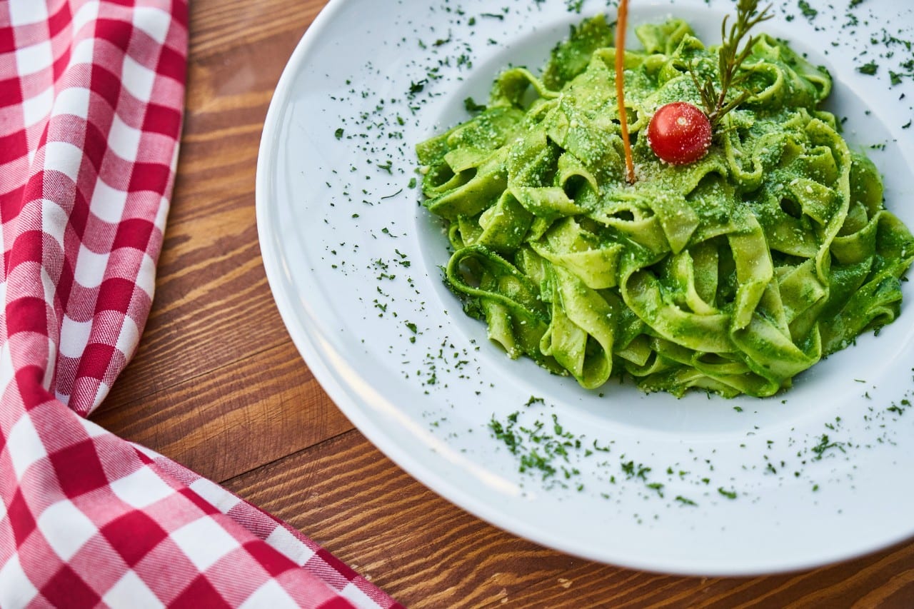 Pesto makaronai