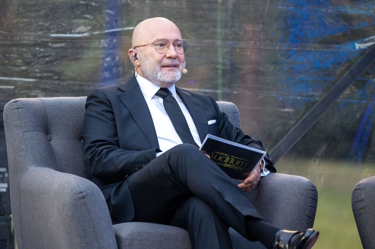 A. Giržadas