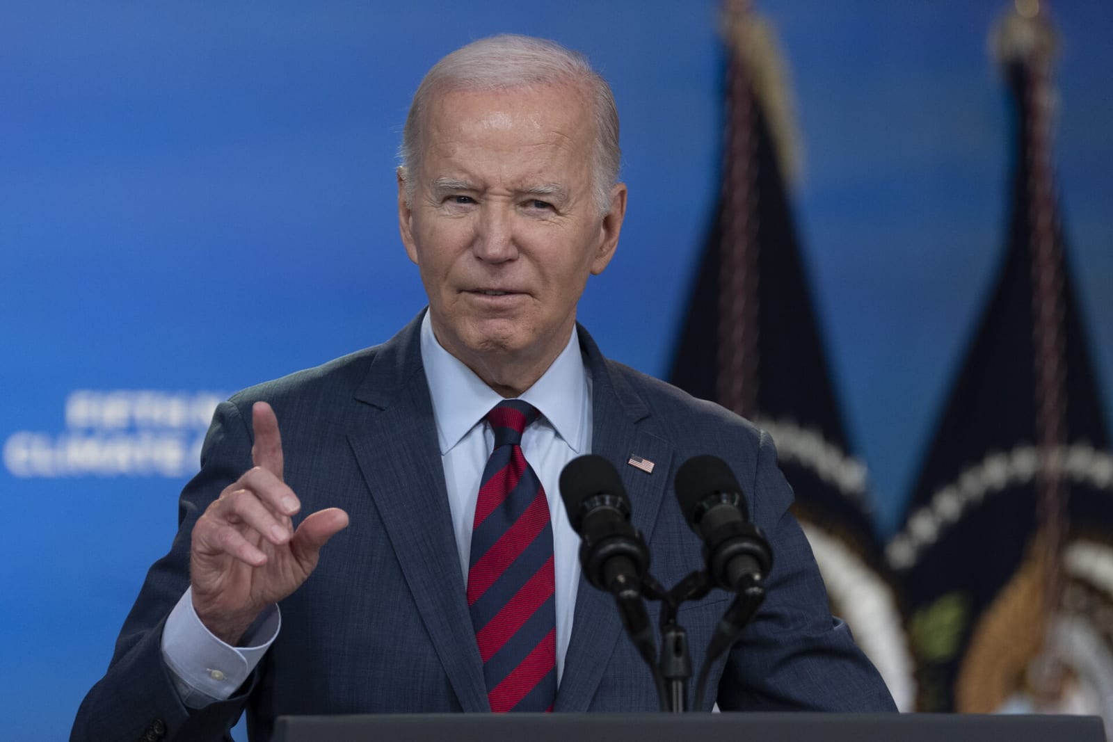 J. Bidenas
