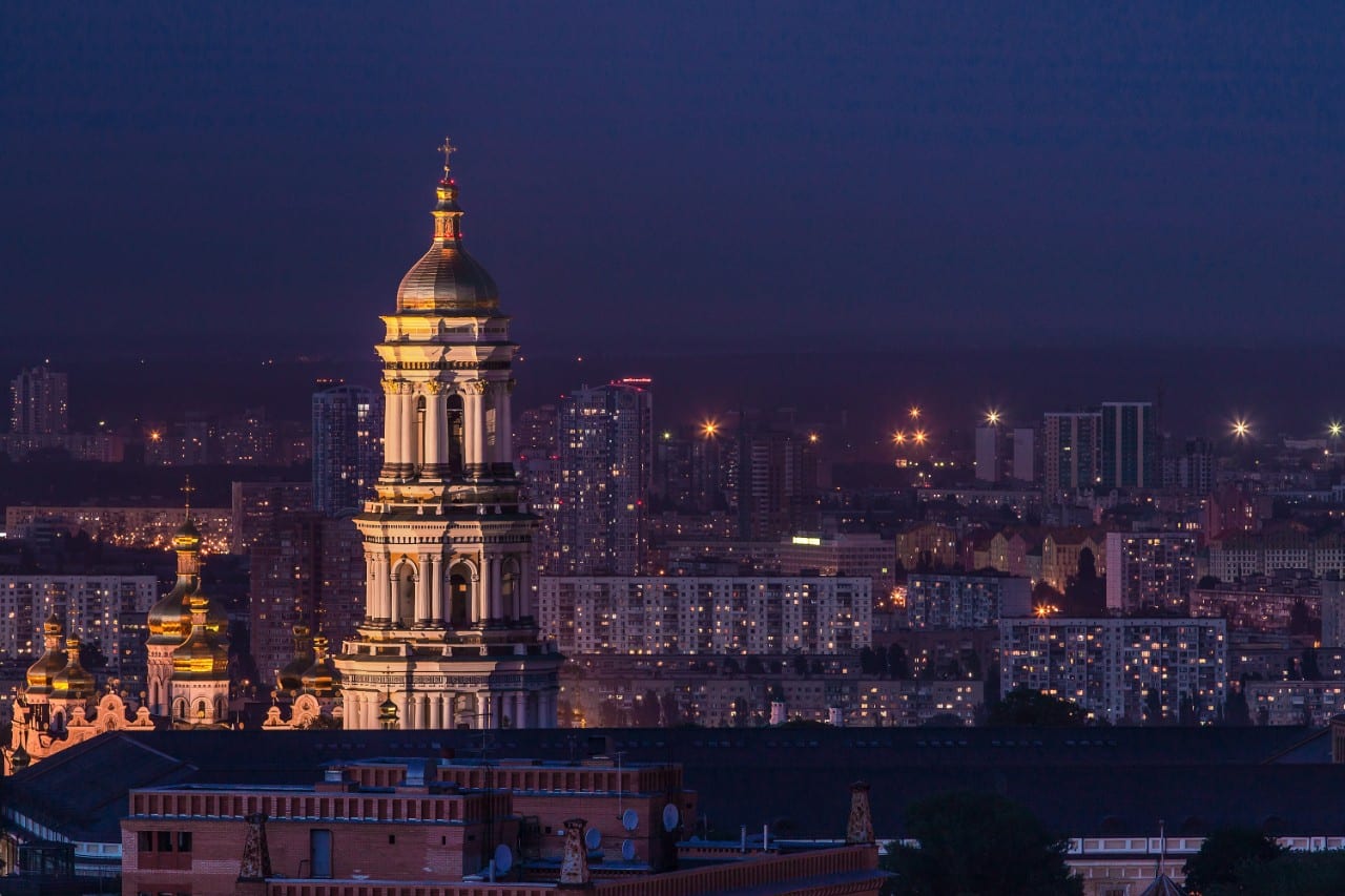 Ukraina