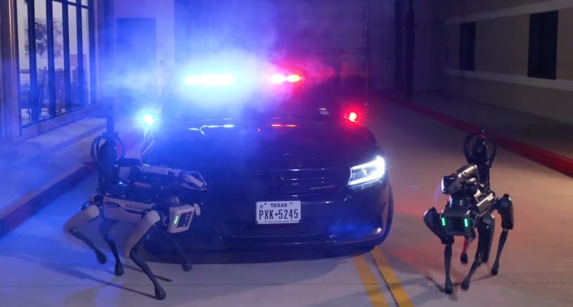 Robotai policininkai