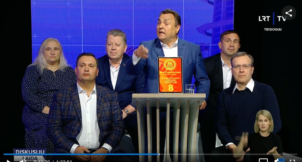 Debatai
