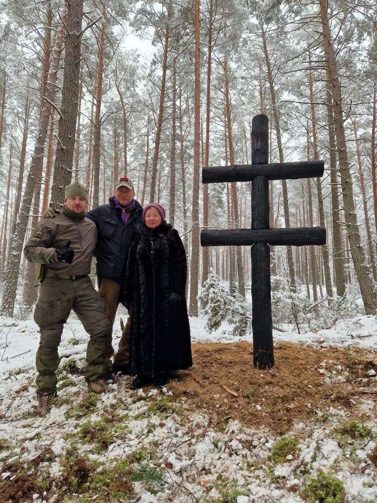 A. Juodka, A. Paltarokas ir A. Ramanauskaitė- Skokauskienė.