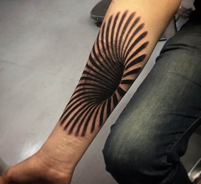 Juodosios skylės tatuiruotė