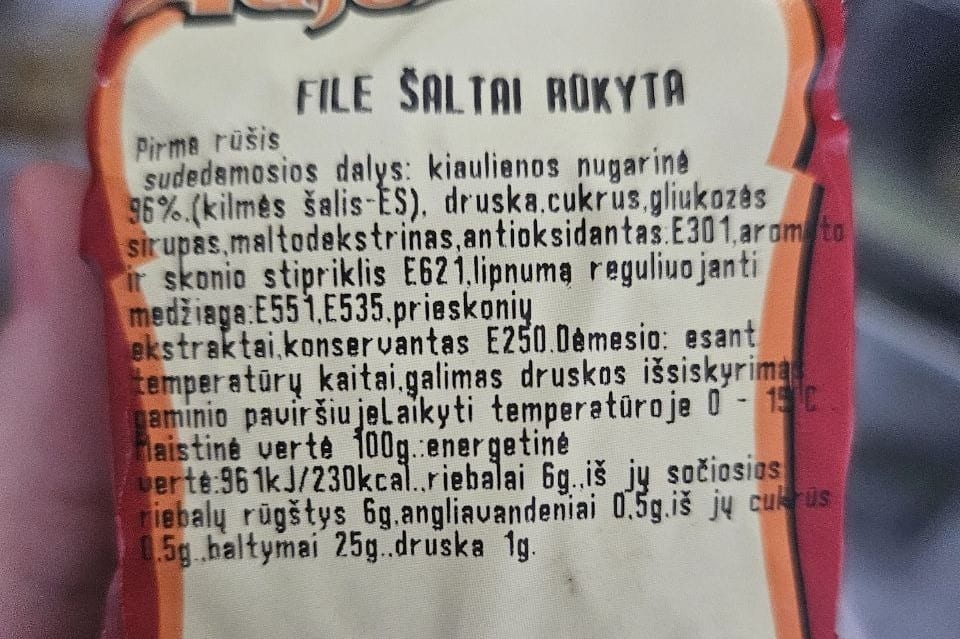 Šaltai rūkyta file