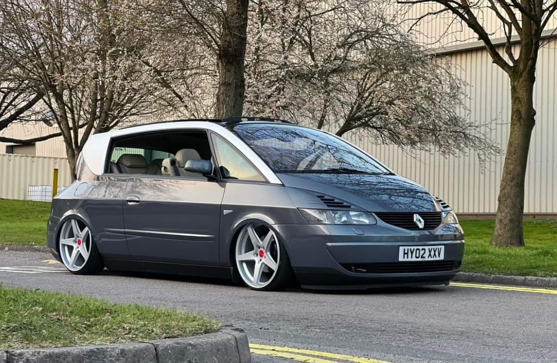 „Renault Avantime“