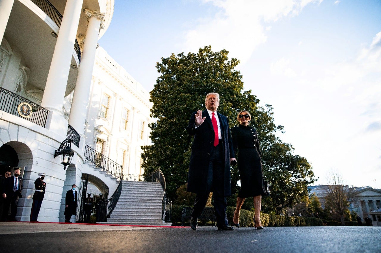 D. Trumpas, M. Trump