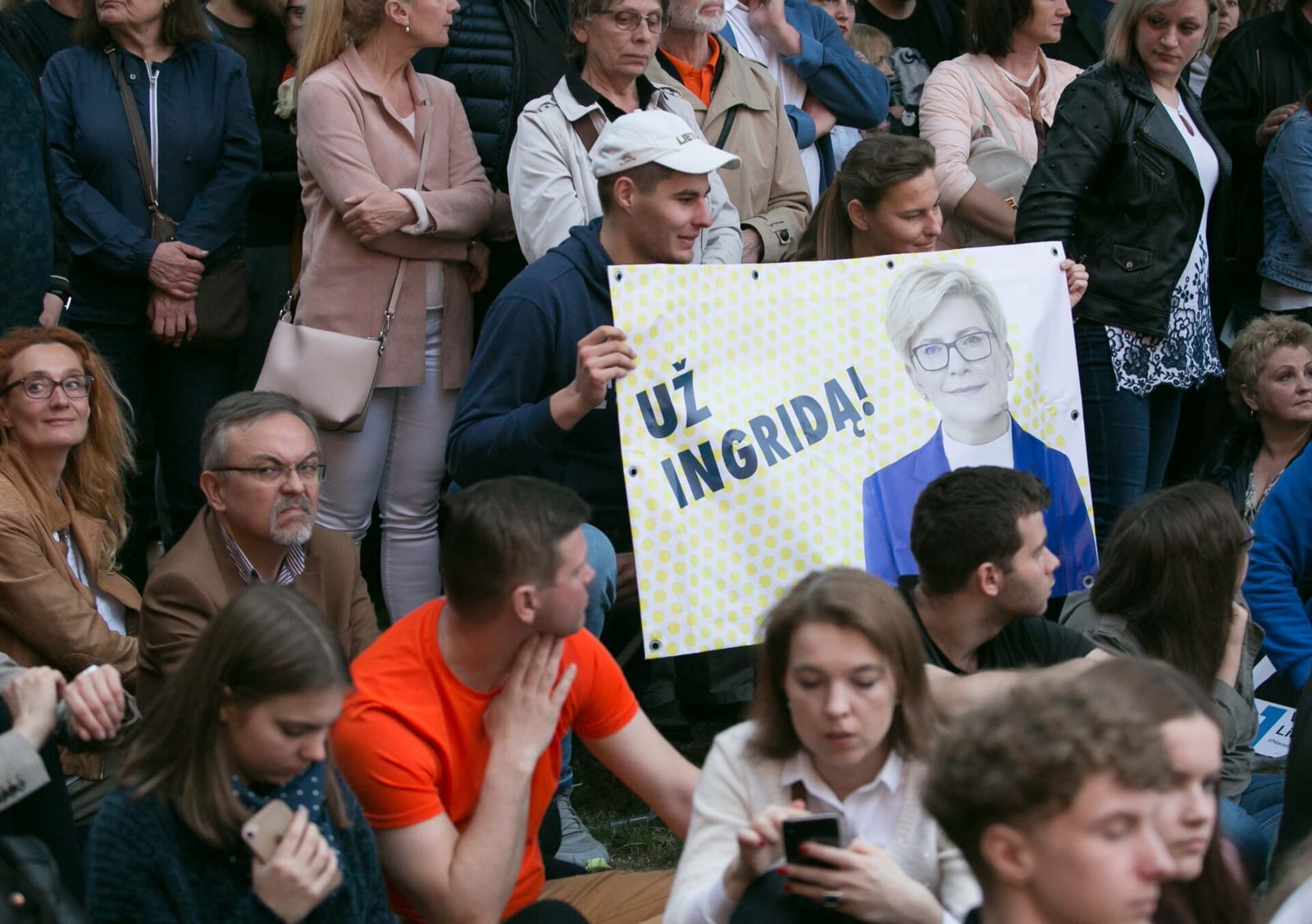 Debatai