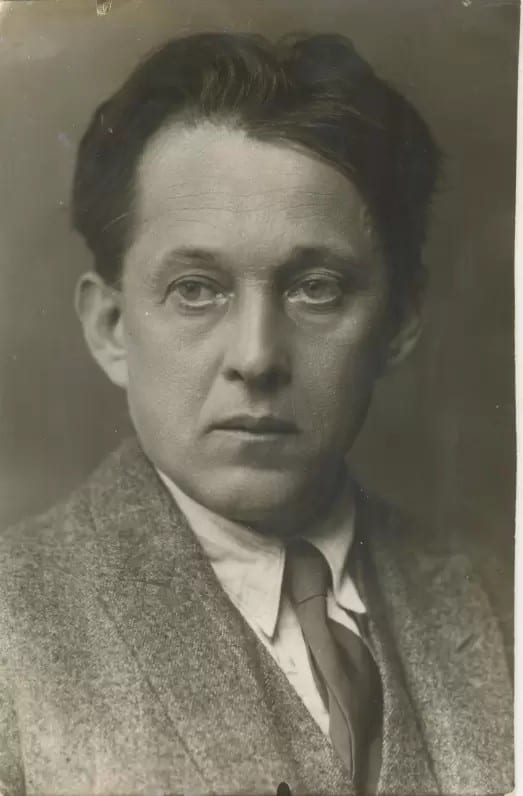 V. Krėvė