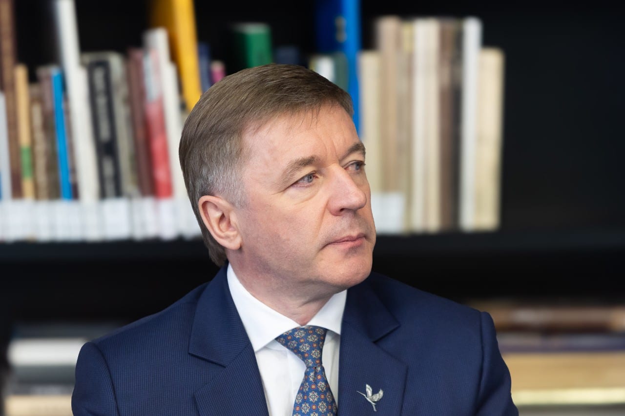 R. Karbauskis