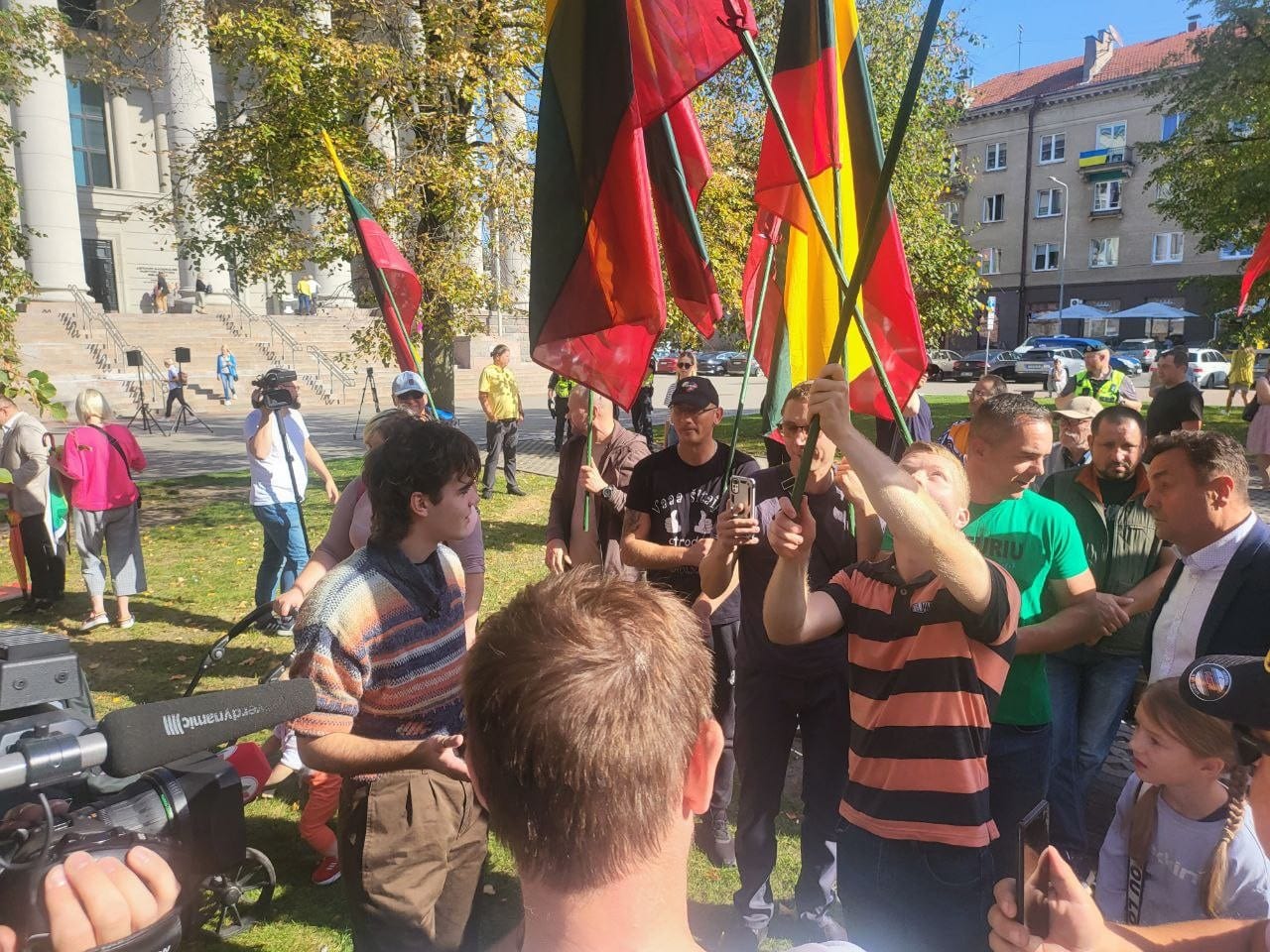 LGBT protesto akcija prie Seimo