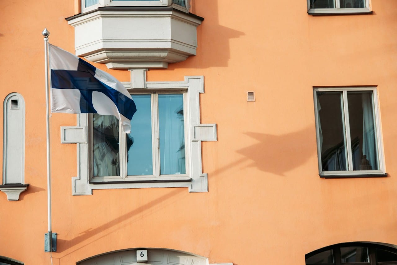 Suomijos vėliava