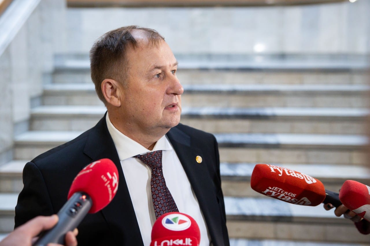 A. Paukštys
