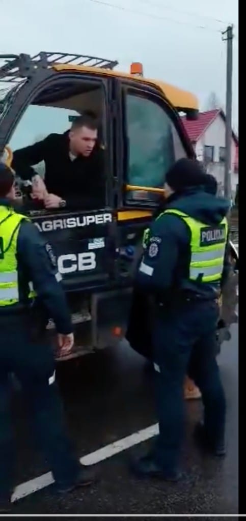 Policija