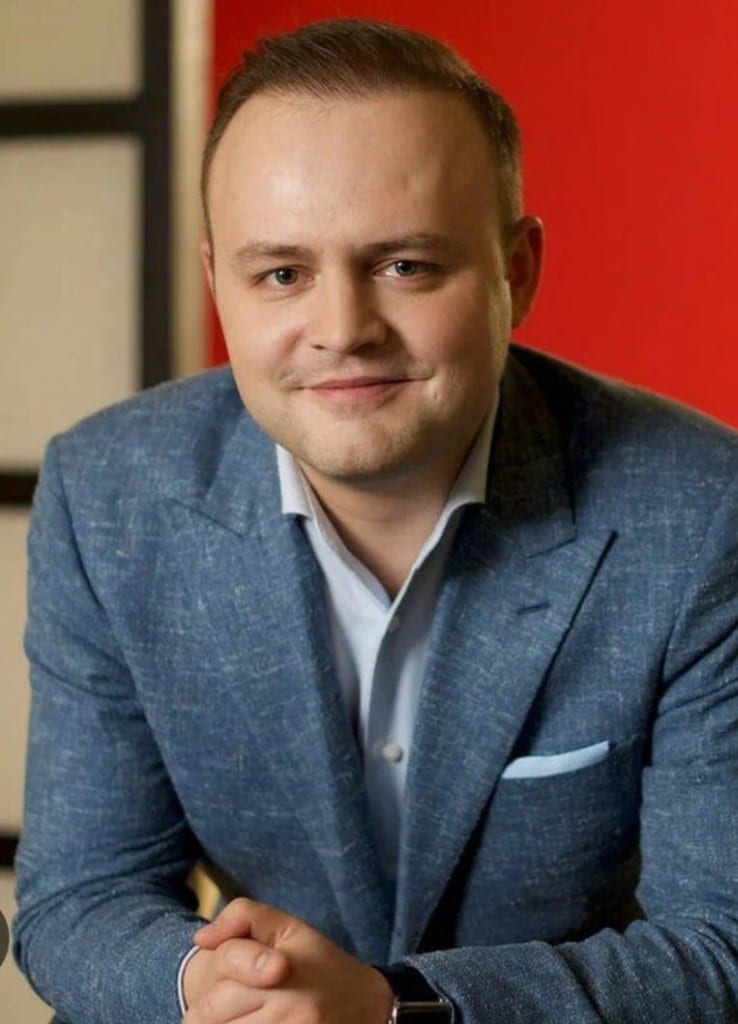 V. Davankovas