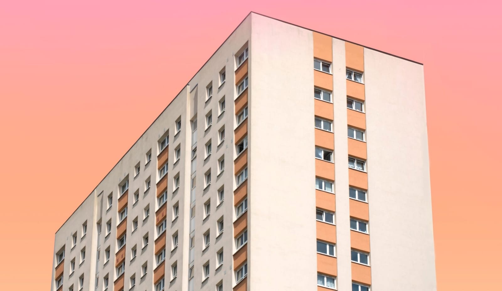 Seno daugiabučio renovacija